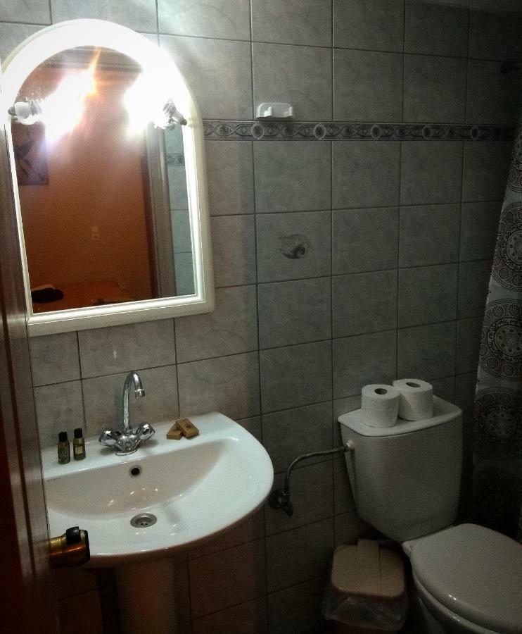 Tommy"S Rooms Lefkada Island Екстер'єр фото
